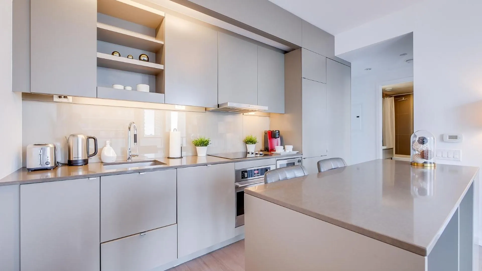 1Br Condo - City View, Near Cn Tower & Rogers Center Toronto Appartement