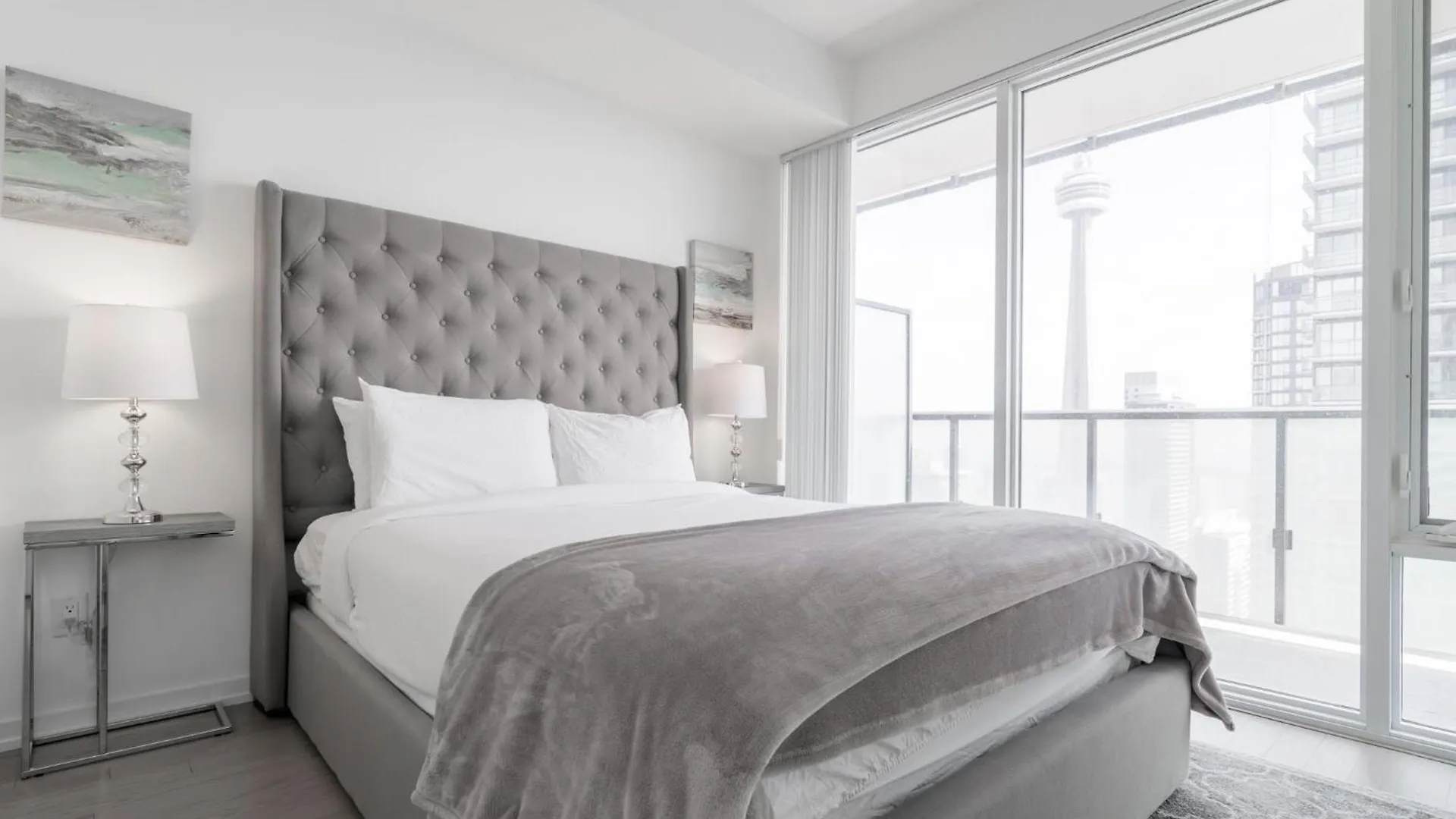 1Br Condo - City View, Near Cn Tower & Rogers Center Toronto